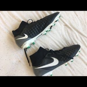 NIKE Magista Soccer cleats